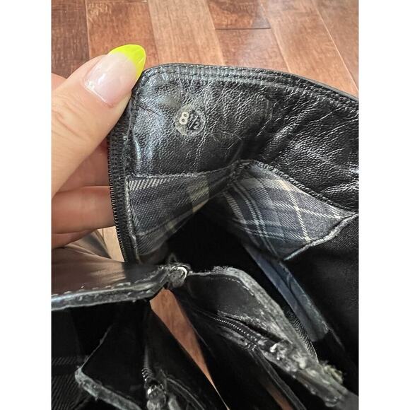 Aquatalia Black Leather Side Zip Royal Waterproof High heel Bootie Italy US 8.5 - Picture 12 of 12